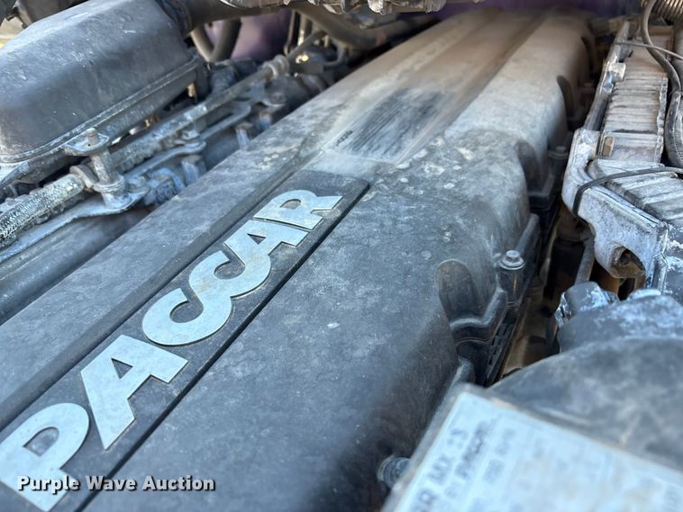 image for item EF6183 2019 Kenworth T680 semi truck