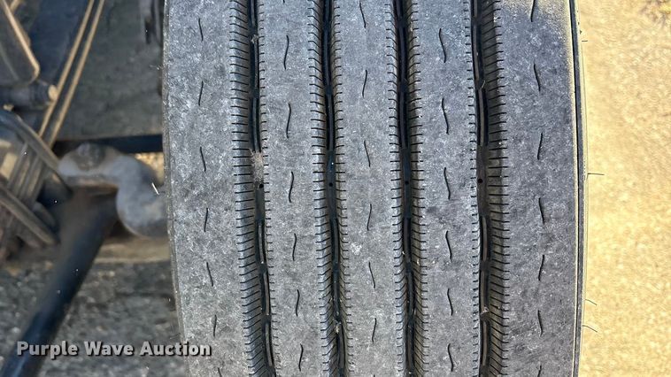 image for item EF6183 2019 Kenworth T680 semi truck