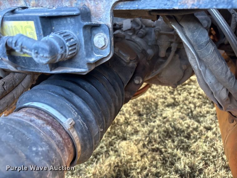 image for item EF6188 2015 Freightliner Cascadia 125 semi truck