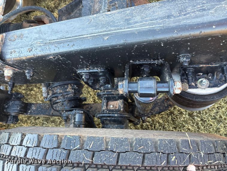 image for item EF6188 2015 Freightliner Cascadia 125 semi truck