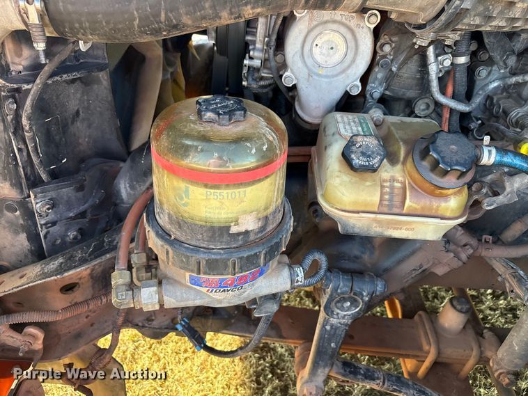 image for item EF6188 2015 Freightliner Cascadia 125 semi truck