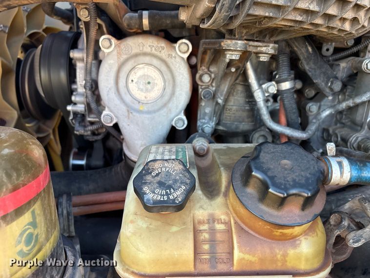 image for item EF6188 2015 Freightliner Cascadia 125 semi truck