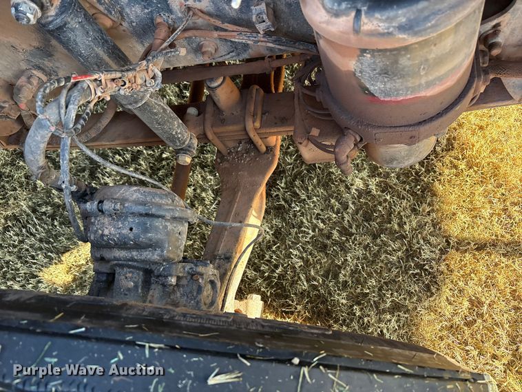 image for item EF6188 2015 Freightliner Cascadia 125 semi truck