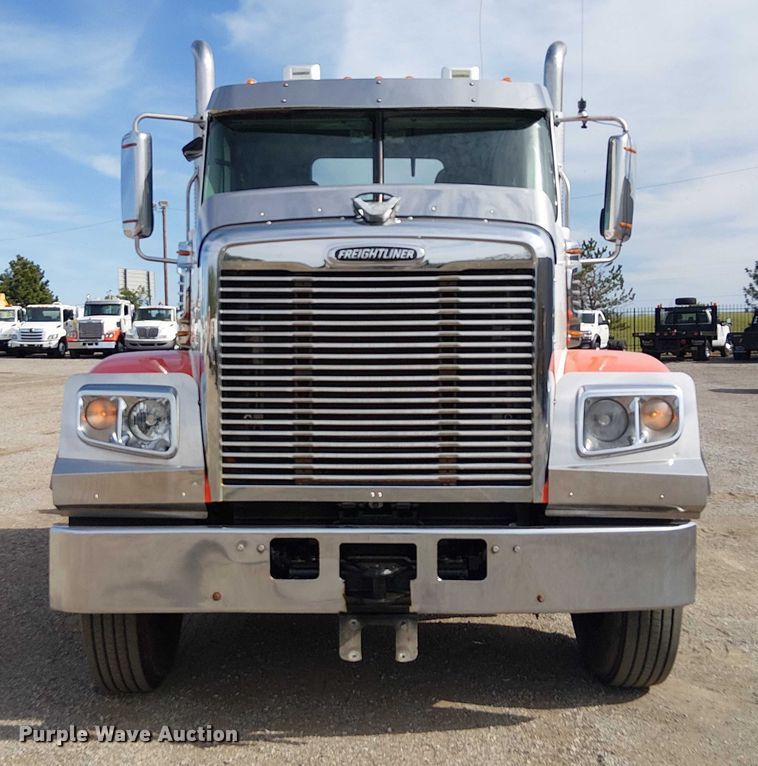 CAMIóN 2018 FREIGHTLINER