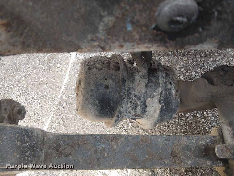 image for item EG1680 2018 Freightliner SD122 semi truck