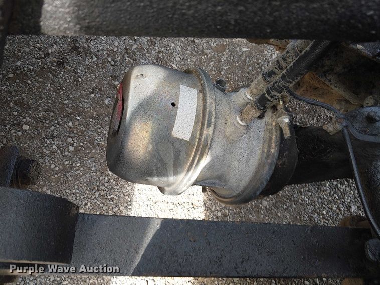 image for item EG1680 2018 Freightliner SD122 semi truck