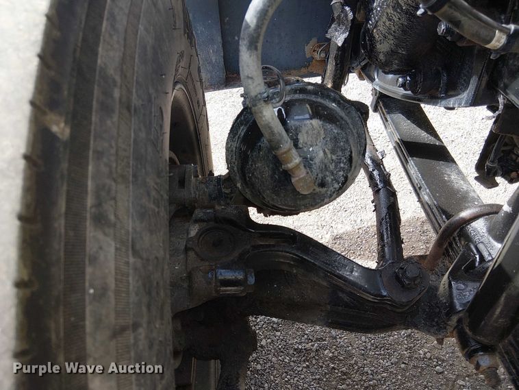 image for item EG1680 2018 Freightliner SD122 semi truck