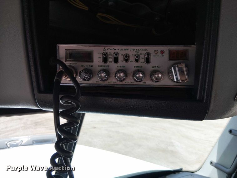 image for item EG1680 2018 Freightliner SD122 semi truck