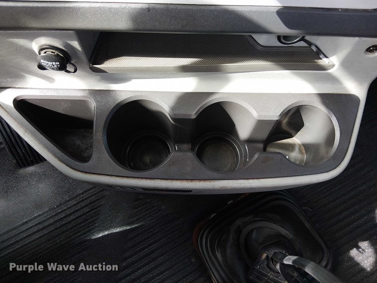 image for item EG1680 2018 Freightliner SD122 semi truck