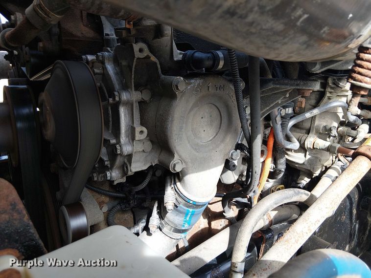 image for item EG1680 2018 Freightliner SD122 semi truck