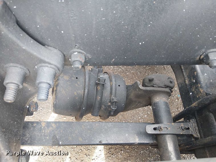 image for item EG1681 2016 Freightliner Cascadia semi truck