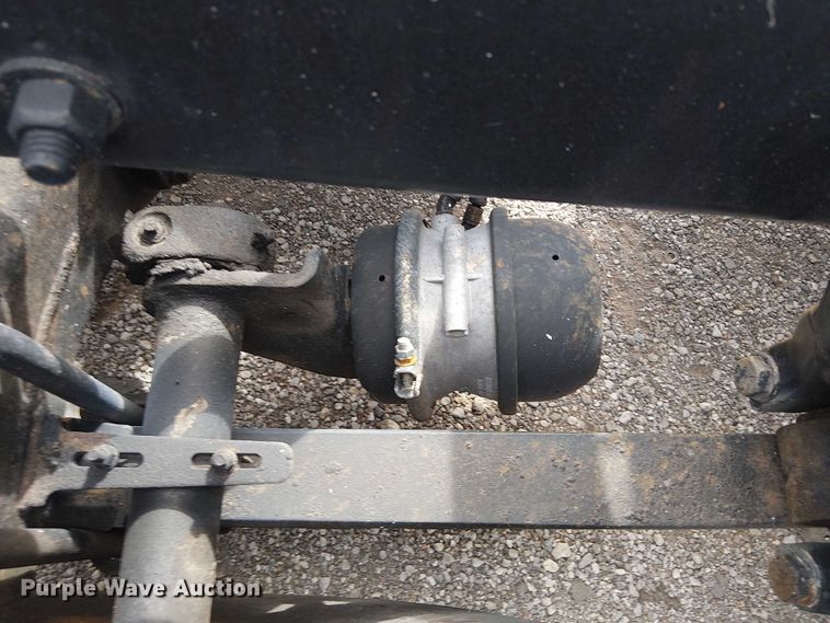 image for item EG1681 2016 Freightliner Cascadia semi truck