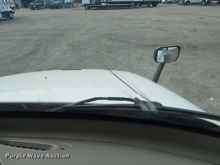 image for item EG1681 2016 Freightliner Cascadia semi truck