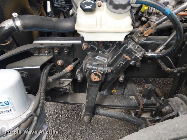 image for item EG1681 2016 Freightliner Cascadia semi truck