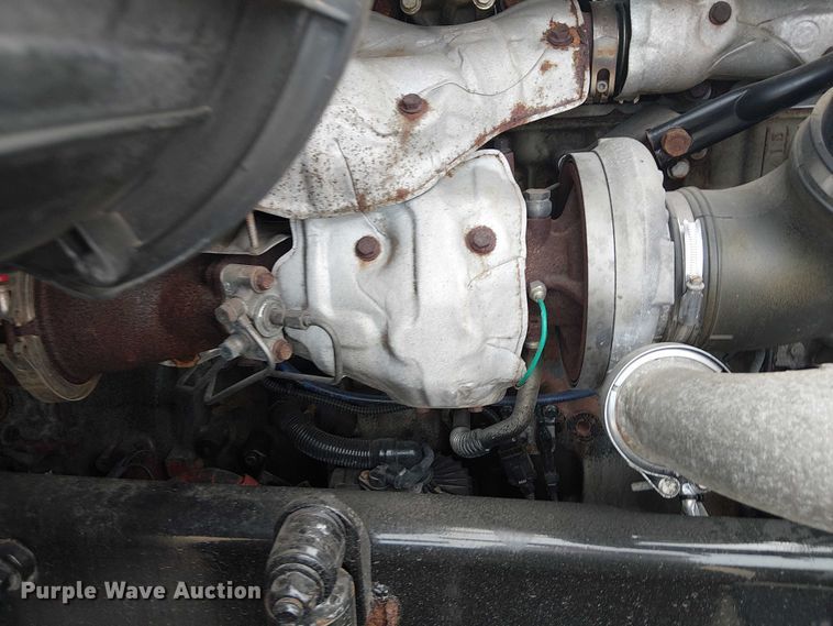 image for item EG1681 2016 Freightliner Cascadia semi truck