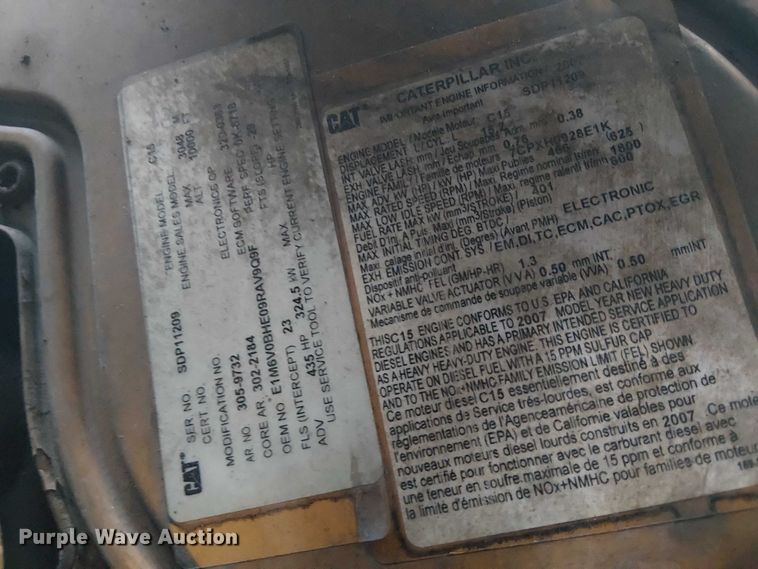 image for item EG1686 2009 Kenworth T800 truck cab and chassis