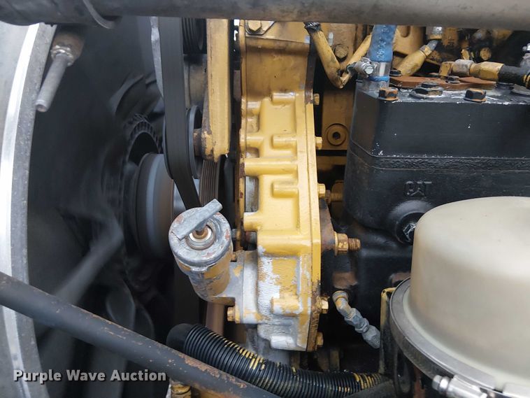 image for item EG1686 2009 Kenworth T800 truck cab and chassis