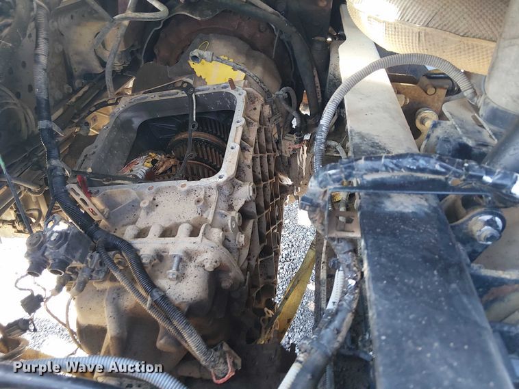 image for item EG1699 2018 Mack CHU613  semi truck