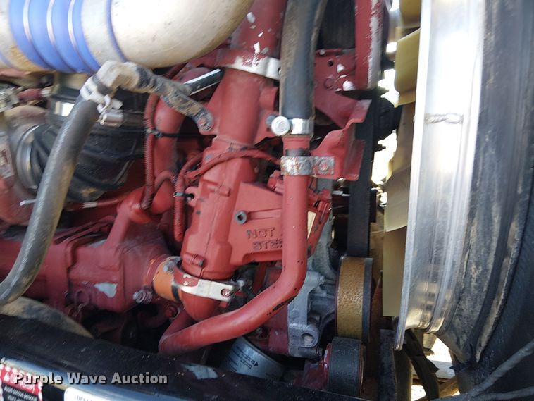 image for item EG1699 2018 Mack CHU613  semi truck