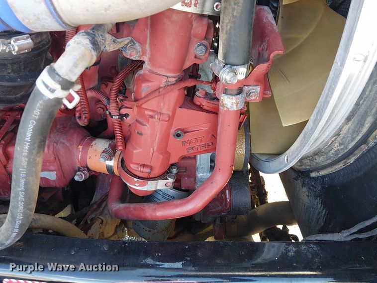 image for item EG1699 2018 Mack CHU613  semi truck