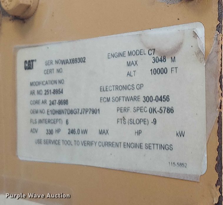 image for item EG1705 2007 Peterbilt 340 flatbed truck