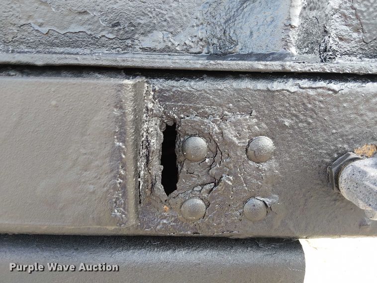 image for item EG1710 2006 Utility FS2CHS flatbed trailer