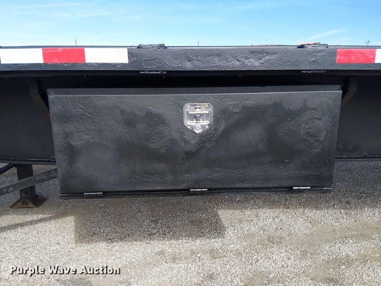 image for item EG1710 2006 Utility FS2CHS flatbed trailer