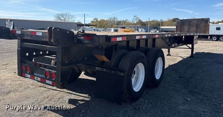 image for item EG1723 2008 Utility Trailers FS2CHS flatbed trailer