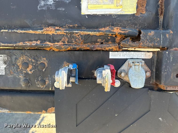 image for item EG1723 2008 Utility Trailers FS2CHS flatbed trailer