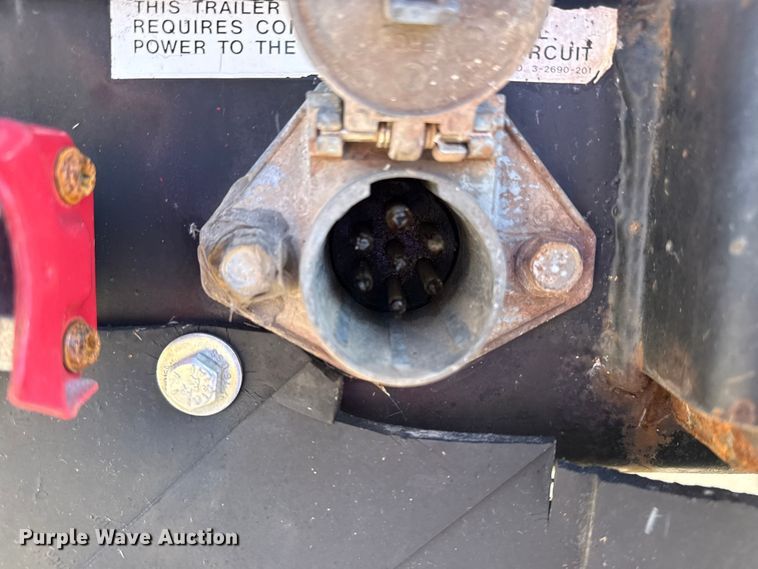 image for item EG1723 2008 Utility Trailers FS2CHS flatbed trailer