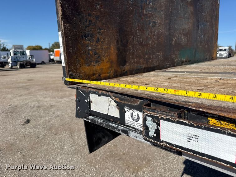 image for item EG1723 2008 Utility Trailers FS2CHS flatbed trailer