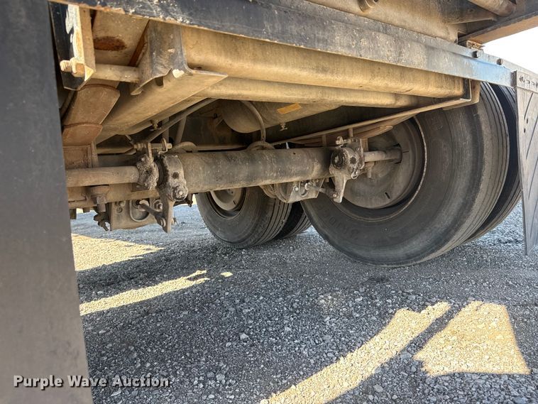 image for item EG1723 2008 Utility Trailers FS2CHS flatbed trailer