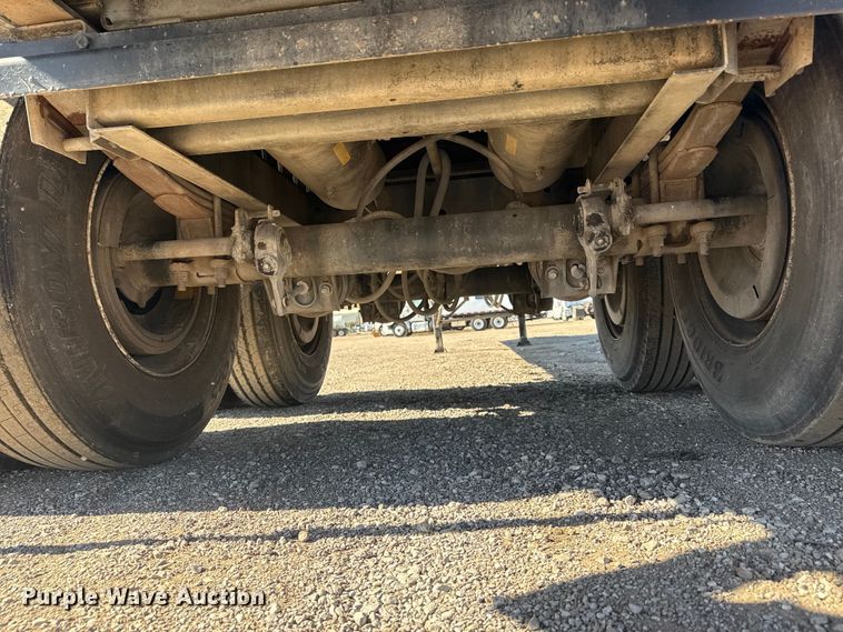 image for item EG1723 2008 Utility Trailers FS2CHS flatbed trailer