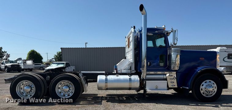CAMIóN 2014 PETERBILT