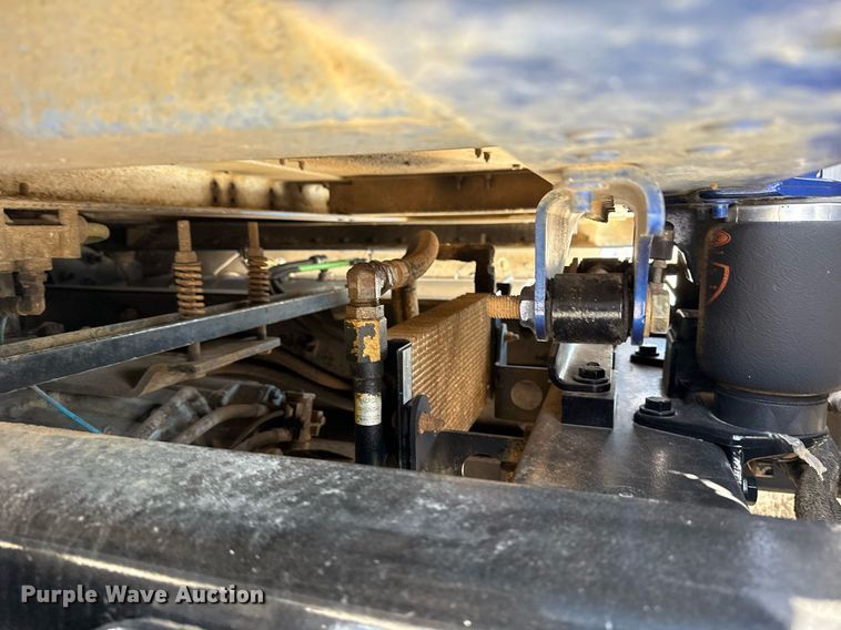 image for item EG6055 2014 Peterbilt 389K glider kit semi truck