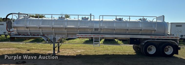 image for item EG6131 2007 Dragon Products vacuum trailer