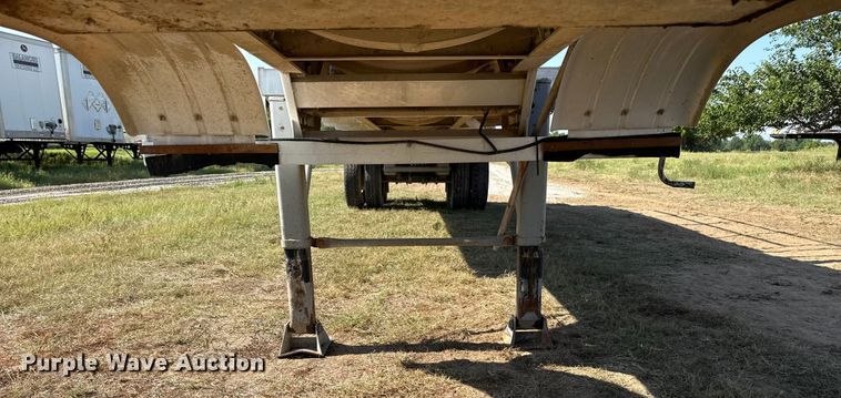 image for item EG6131 2007 Dragon Products vacuum trailer