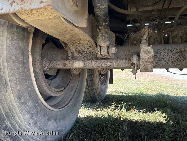 image for item EG6131 2007 Dragon Products vacuum trailer