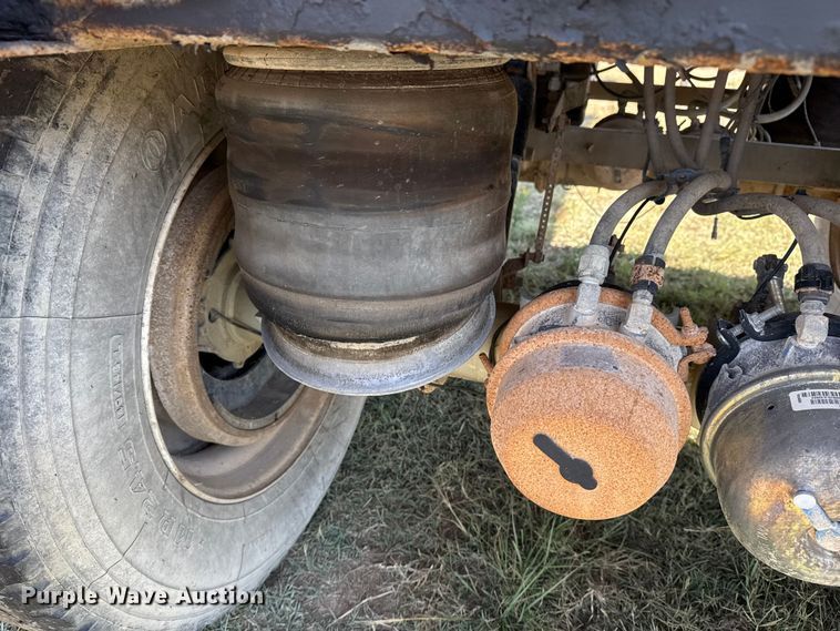 image for item EG6131 2007 Dragon Products vacuum trailer