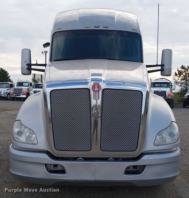 CAMIóN CAMAROTE 2016 KENWORTH