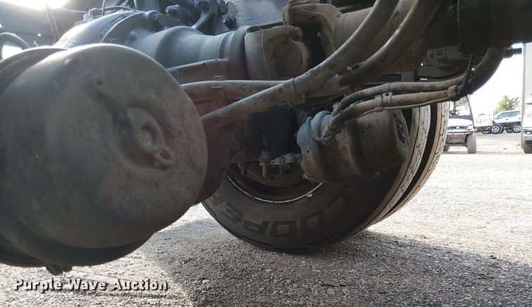 image for item EG8251 2016 Kenworth T680 semi truck