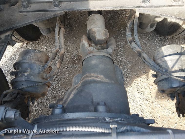 image for item EG8251 2016 Kenworth T680 semi truck