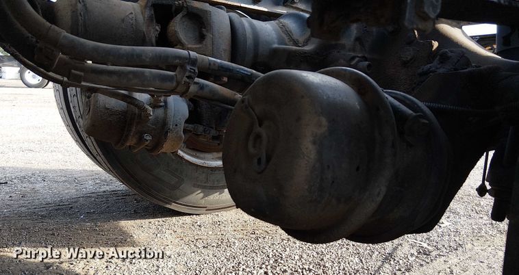 image for item EG8251 2016 Kenworth T680 semi truck