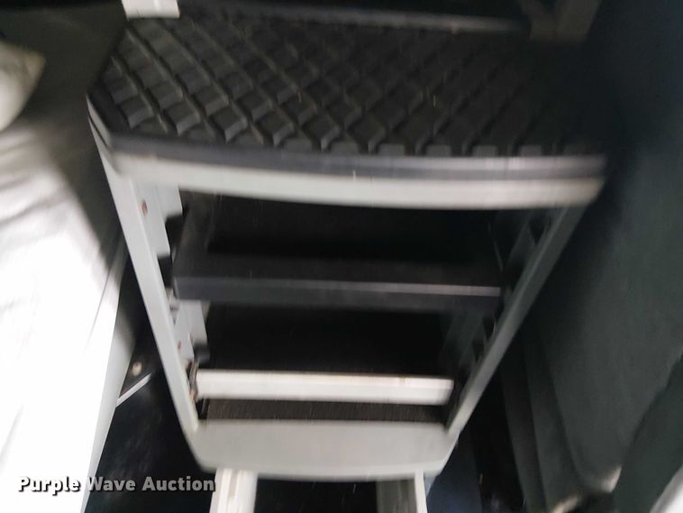 image for item EG8251 2016 Kenworth T680 semi truck