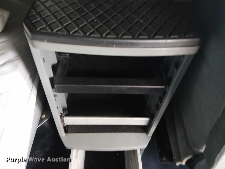 image for item EG8251 2016 Kenworth T680 semi truck