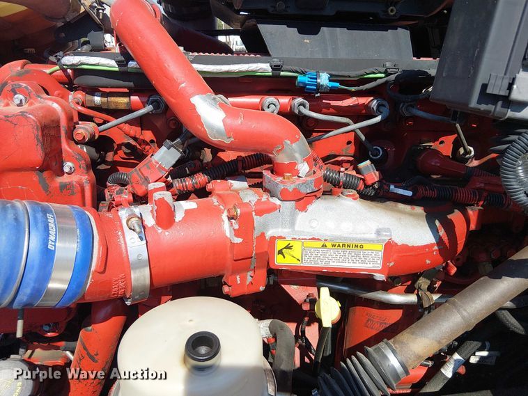 image for item EG8255 2017 Kenworth T800 semi truck