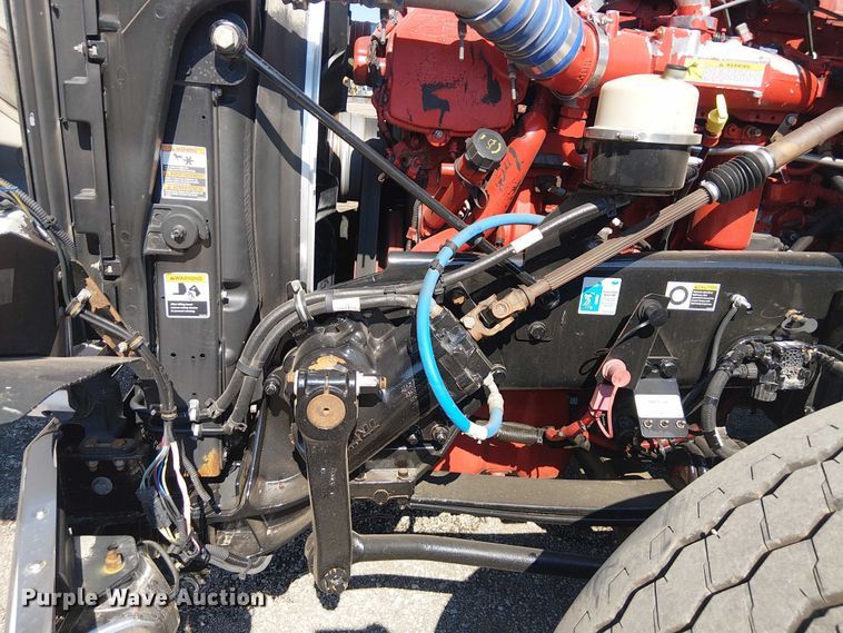 image for item EG8255 2017 Kenworth T800 semi truck