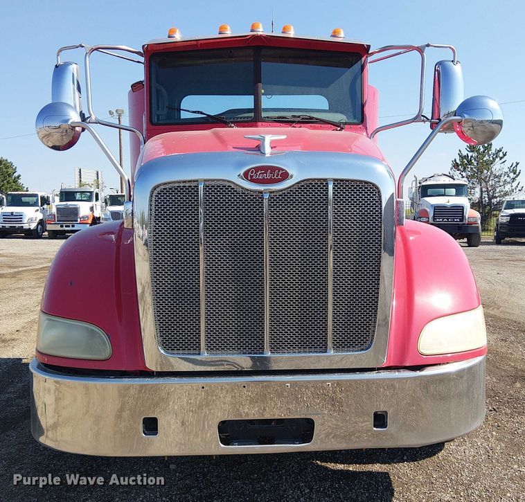 CAMIóN 2012 PETERBILT