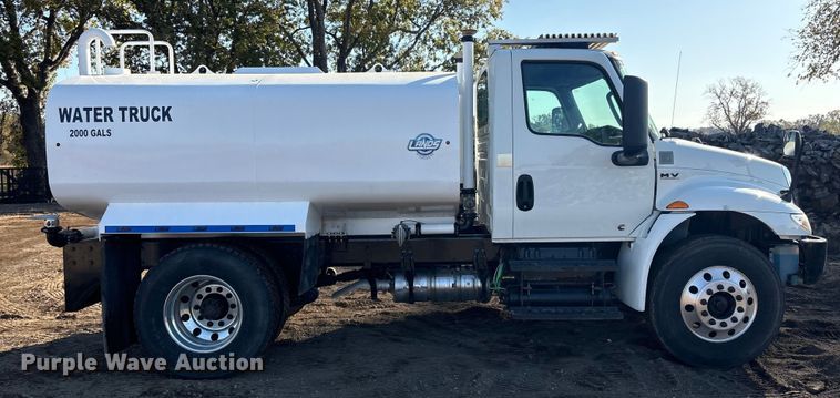 image for item EG8276 2020 International MV607 water truck