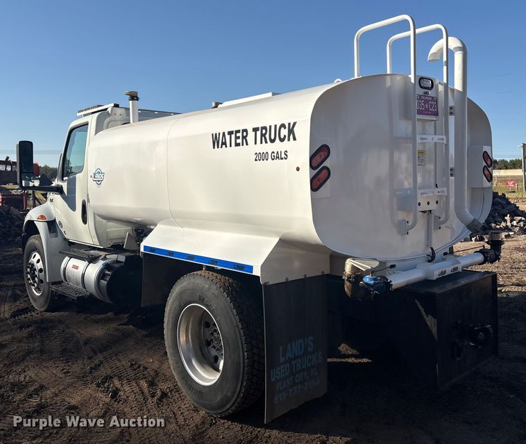 image for item EG8276 2020 International MV607 water truck